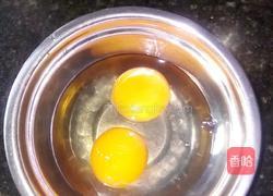 芝麻鸡蛋饼的做法图解2