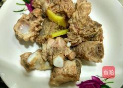 菱角莲子排骨汤的做法图解3