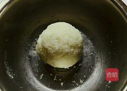 蛋白椰蓉球的做法图解6