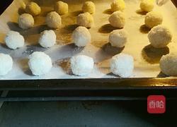 蛋白椰蓉球的做法图解11