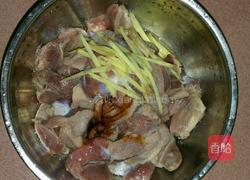 凉拌鸡胗的做法图解2