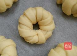 枣泥花环面包的做法图解12