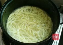 肉丁薄荷凉面的做法图解4