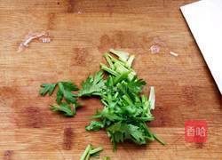 凉拌紫甘蓝的做法图解1