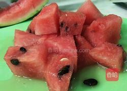 自制水果排毒水的做法图解2