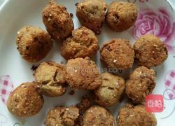 香酥花生渣肉丸的做法图解6