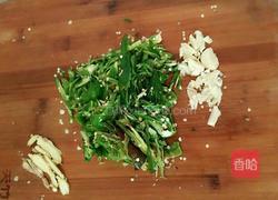 香辣凤尾鱼的做法图解2