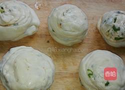 葱油饼的做法图解9