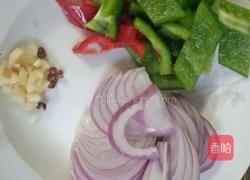 红烧土豆片的做法图解2