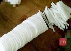 青椒脆萝卜的做法图解1