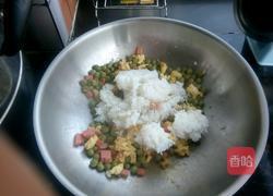 蛋炒饭的做法图解3