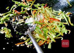 黄瓜炒肉的做法图解9