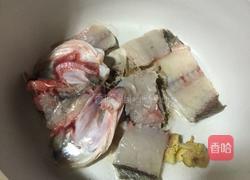 萝卜丝鲈鱼汤的做法图解4