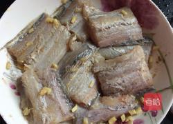 香煎带鱼的做法图解1