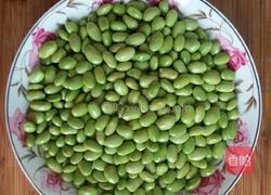 毛豆炒鸡丁的做法图解1