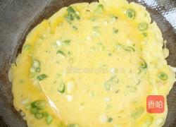 鸡蛋饼的做法图解3