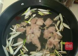 清炖冬瓜玉米排骨的做法图解4