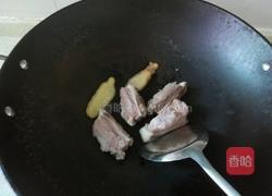 苦瓜海带排骨汤的做法图解2