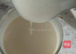 煎松饼的做法图解1