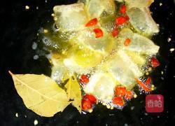 手撕包菜的做法图解3