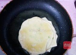 葱油饼的做法图解7