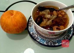 银耳莲子红枣甜汤的做法图解4