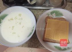 芝士培根班尼迪克蛋的做法图解7