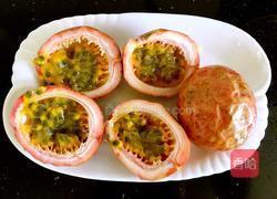 百香果果汁的做法图解1