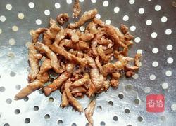 芹菜胡萝卜炒瘦肉的做法图解8