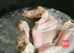 Q弹凉猪蹄的做法图解2