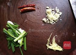 蚝油炒鸡肠的做法图解3