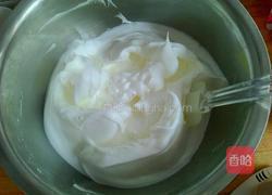 蔓越莓果酱蛋糕卷的做法图解9
