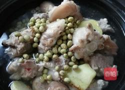 黄豆焖猪尾的做法图解2