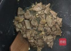 青椒炒猪肝的做法图解5