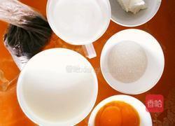 奥利奥奶油冰激凌的做法图解1