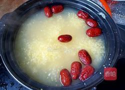 砂锅小米粥的做法图解3