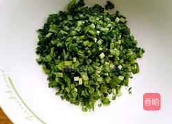 鸡蛋炒韭菜末的做法图解2