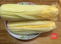 水煮玉米的做法图解2