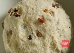 葡萄干红枣发糕的做法图解3