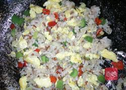 什锦蛋炒饭的做法图解7