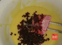 Cranberry Chiffon Cake Recipe Illustration 5