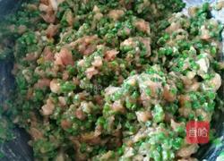 猪肉豇豆馅饺子的做法图解12