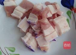 白萝卜烧肉的做法图解2