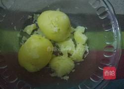 食戟之灵一土豆培根仿制烤肉的做法图解1