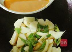 肥肉爆炒青椒酸笋的做法图解8