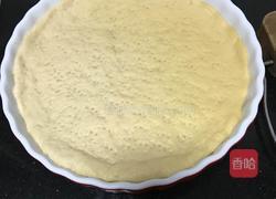 玉米火腿肠批萨的做法图解1