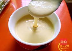 自创手抓鸡蛋卷的做法图解3