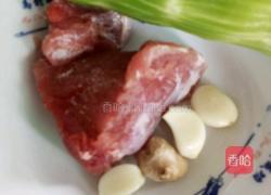 青笋肉片的做法图解1