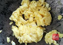 丝瓜蕃茄炒鸡蛋的做法图解3