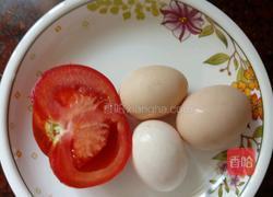 番茄鸡蛋羹的做法图解1